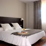 Pago Del Olivo 3*