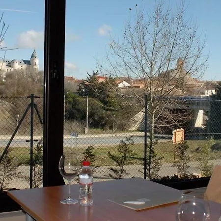 Pago Del Olivo Hotel