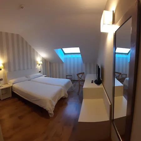 Pago Del Olivo Hotel