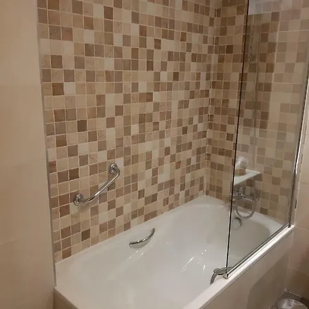 Pago Del Olivo 3* シマンカス