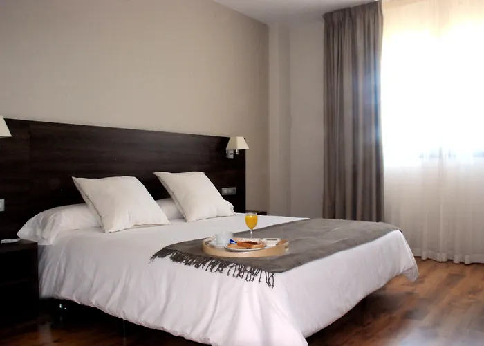 帕格奥利沃酒店 3* 锡曼卡斯