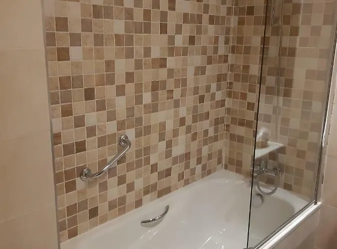 帕格奥利沃酒店 3* 锡曼卡斯